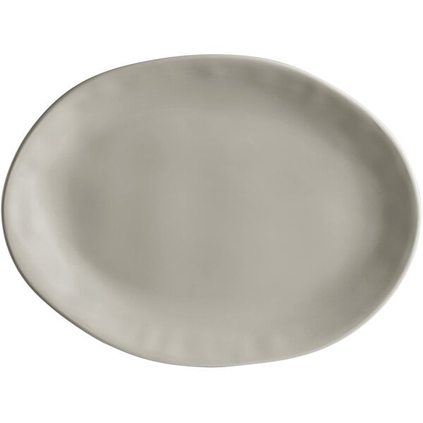 An American Metalcraft white oval melamine serving platter with a small rim.