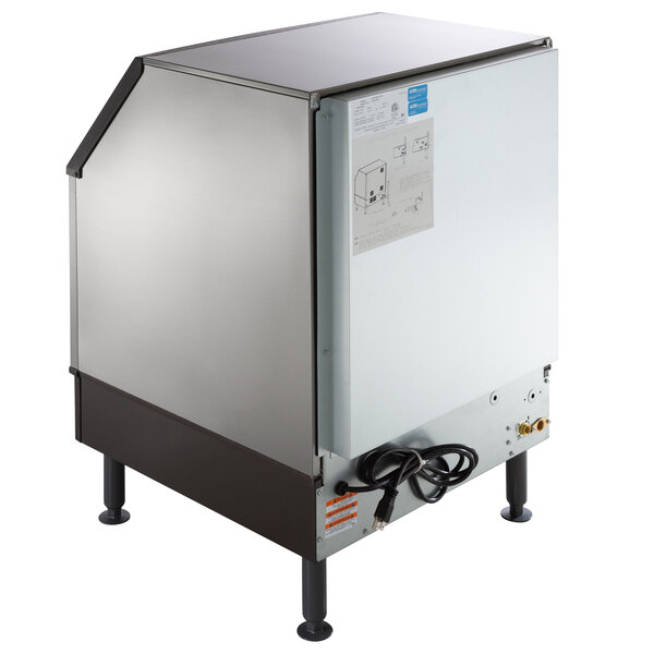 Manitowoc URF0140A NEO 26" Air Cooled Undercounter Regular Cube Ice