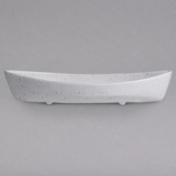 A white rectangular G.E.T. Enterprises Bugambilia deep boat.