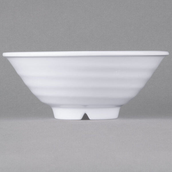A white Carlisle melamine footed bowl.