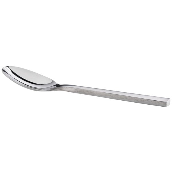 A Oneida Chef's Table stainless steel oval bowl soup/dessert spoon with a silver handle.