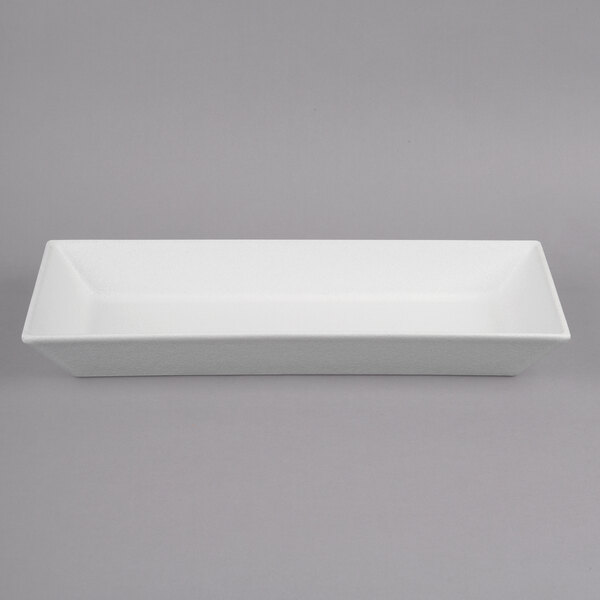 A white rectangular G.E.T. Enterprises Bugambilia deep aluminum platter.