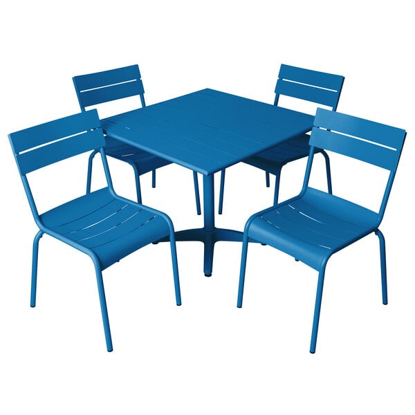 Bfm Seating Yk B32by Beachcomber 32 Square Berry Aluminum Outdoor Bfm Seating Yk B32by Beachcomber 32 Square Berry Aluminum Outdoor Table With 4 Chairs