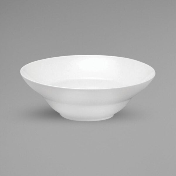 A white Oneida Fusion deep-well bowl.