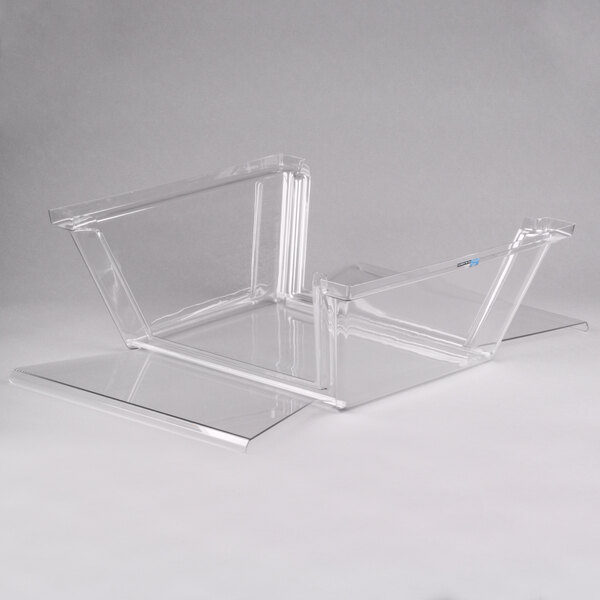 a clear plastic container with a lid