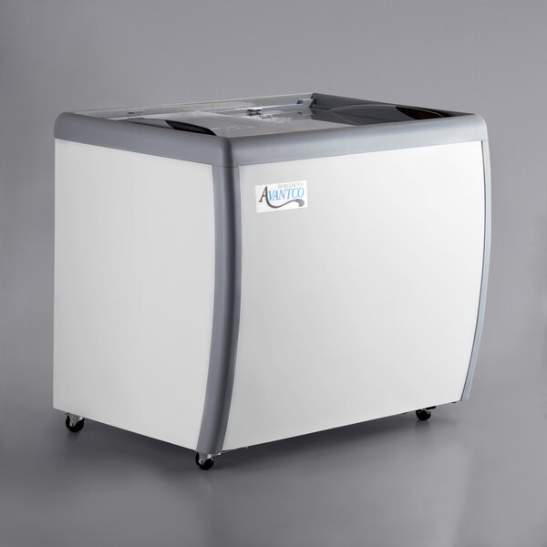 flat top ice cream freezer