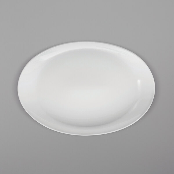 A white oval Oneida Royale porcelain platter with a white rim.