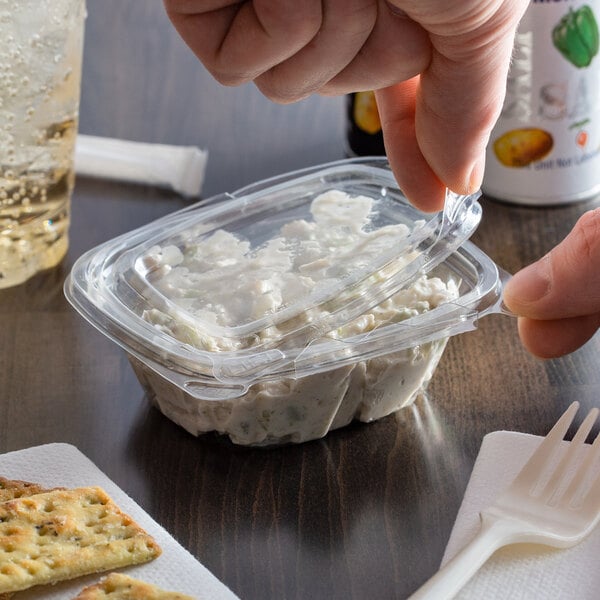 4 oz Clear Hinged Deli Container @400 pieces