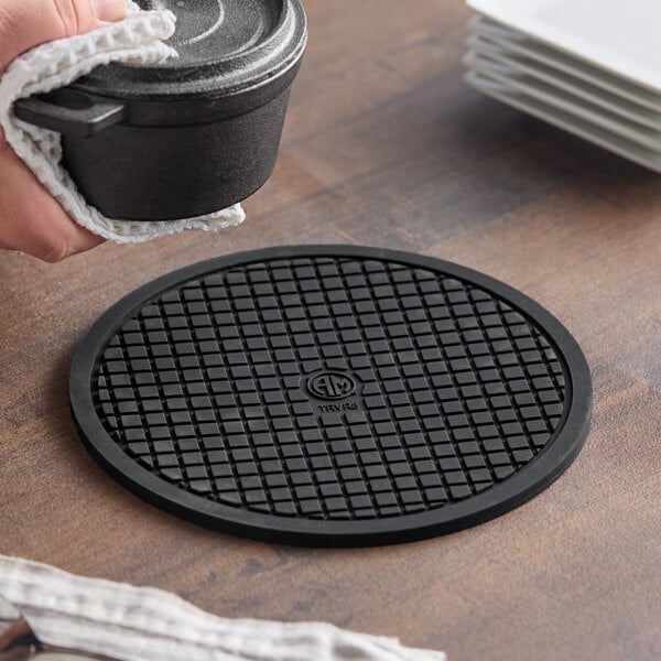 American Metalcraft TRVR8 8" Round Heat-Resistant Black Silicone Trivet