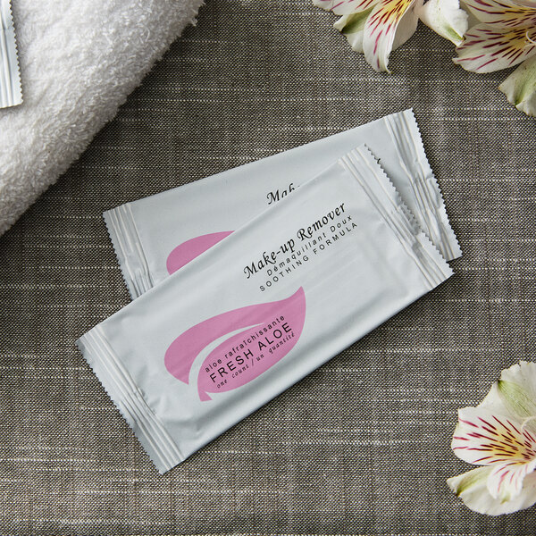 EcoWell Alcohol-Free Makeup Remover Wipe