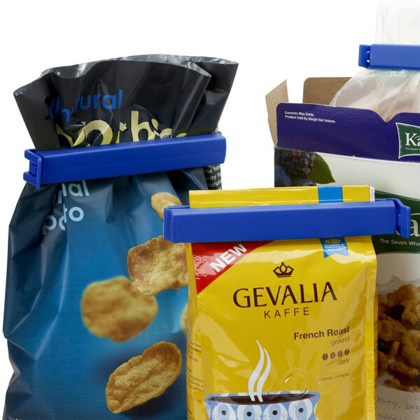 Linden Sweden Twixit! pastry bag clips in blue closing a bag of chips.