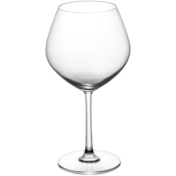 An Acopa clear wine glass with a stem.