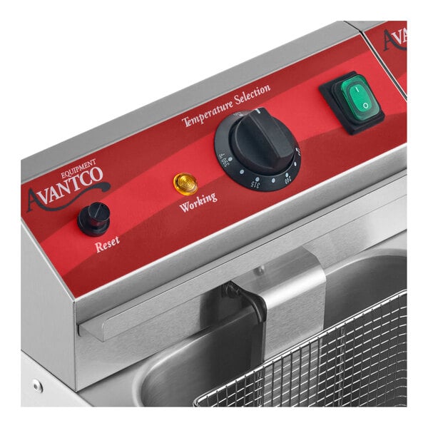 Avantco F202 30 lb. Dual Tank Medium-Duty Electric Countertop Fryer - 208-240V, 5400/7200W