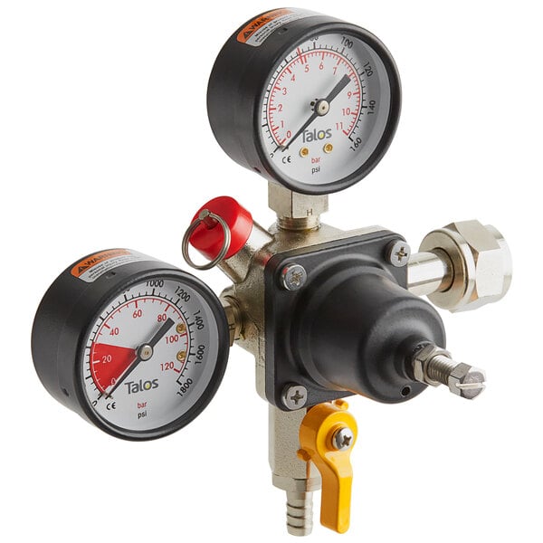 An Avantco 2-gauge primary CO2 regulator.