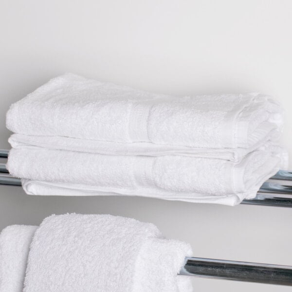 Lavex Lodging 27" x 54" 100 Ring Spun Cotton Hotel Bath Towel 17 lb. 12/Pack