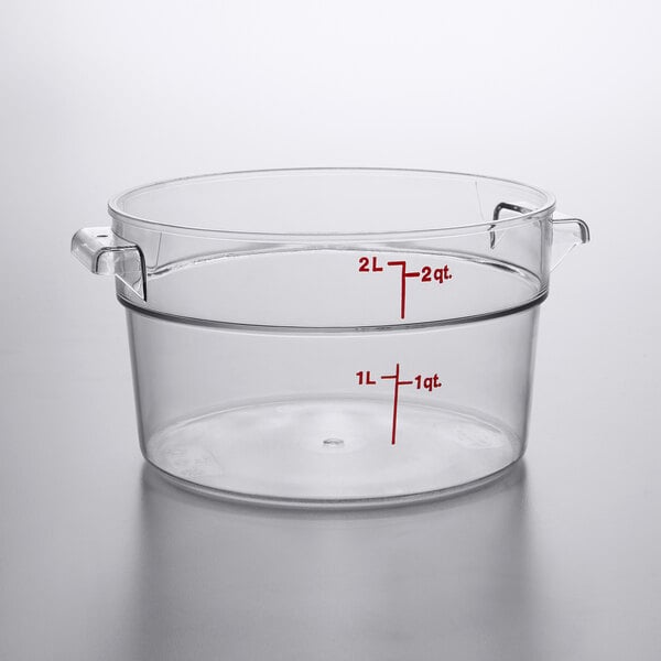  Cambro 2-Quart Round Food-Storage Container with Lid