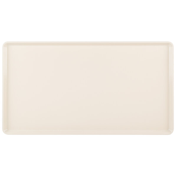 A white rectangular tray with a white border.