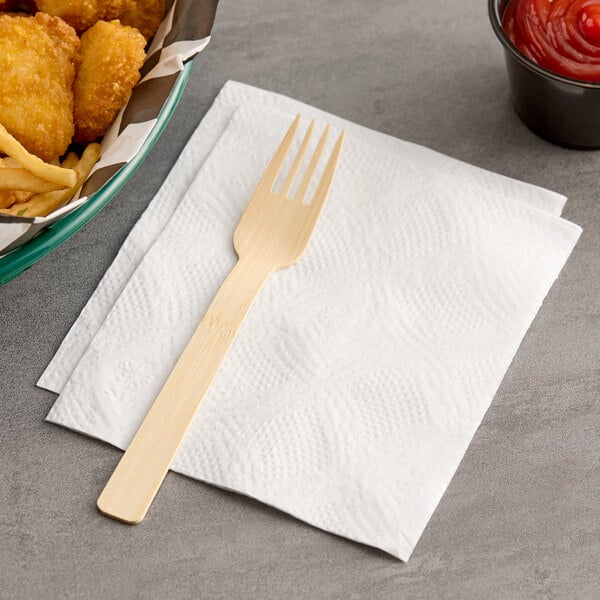 Choice 10" x 12" White 1/4 Fold Luncheon Napkin - 500/Pack