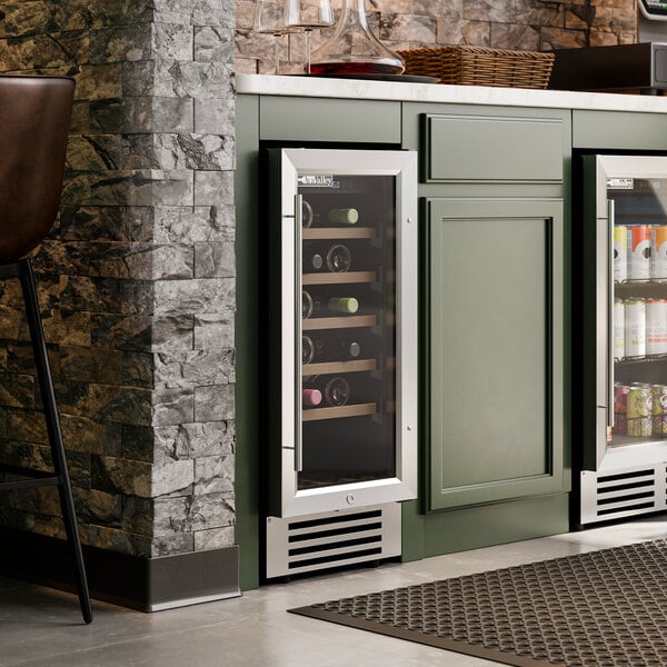 AvaValley WRC-32-SZ Single Temperature Full Glass Door Commercial Wine Cooler