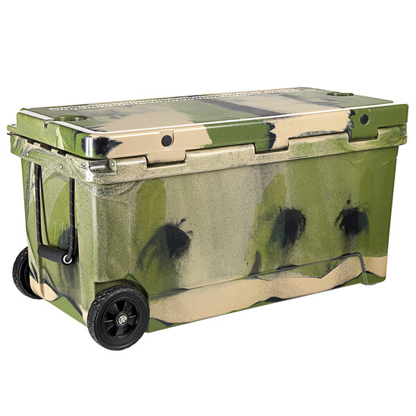 CaterGator CG100CAMW Camouflage 100 Qt. Mobile Rotomolded Extreme
