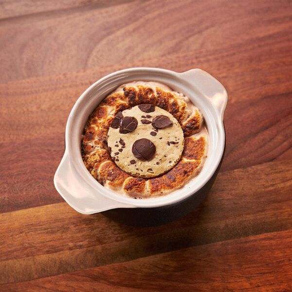 Front of the House Kiln 7 oz. Black Round Stoneware Ovenware Dish with Lid - 12/Case