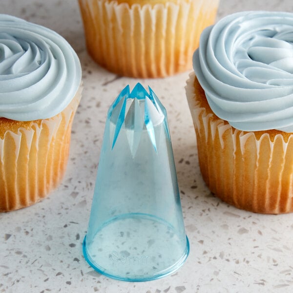 Featured image of post Simple Way to Star Tip Piping Cake