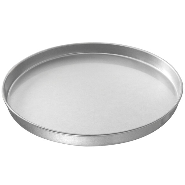 A round metal Chicago Metallic cake pan.