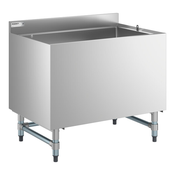 Regency BB243618 24" x 36" Stainless Steel Beer Box with 3" Backsplash - 20 3/4" x 33 3/4" x 18" Bowl