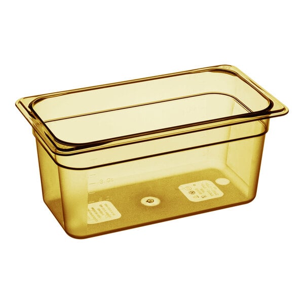 A clear plastic Cambro food pan with a lid.