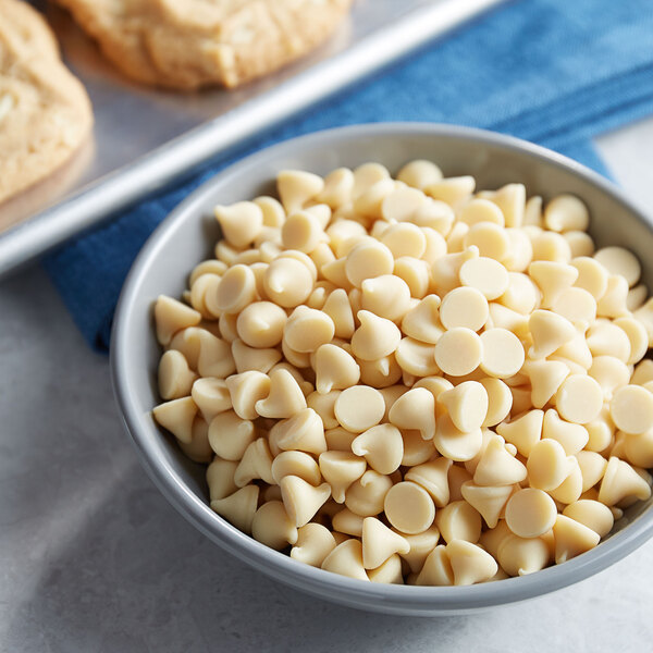 Artisan Kettle 10 oz. Organic White .9M Chocolate Chips 6/Case