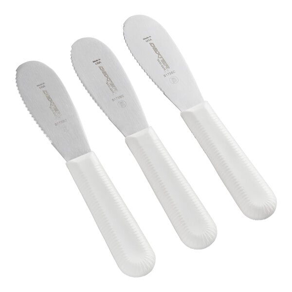 Dexter-Russell 18203 Sani-Safe 3 1/2" Scalloped Sandwich Spreaders - 3/Pack