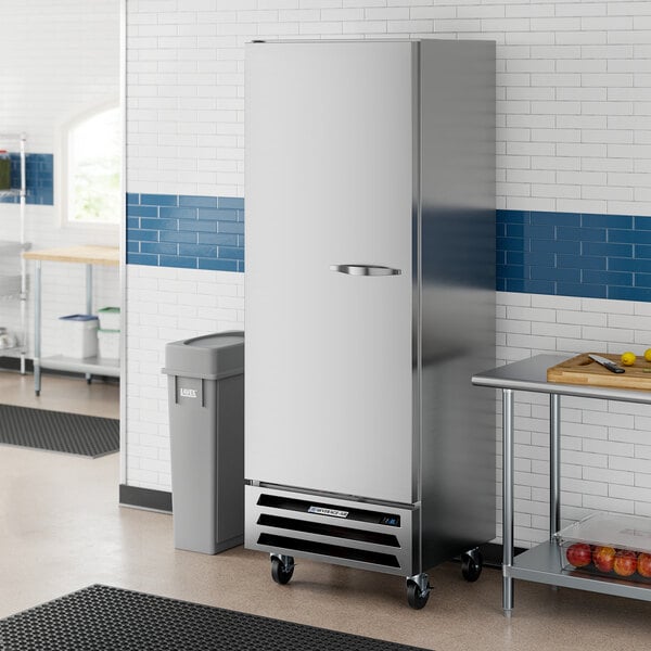 Beverage-Air FB12HC-1S-18 24" Vista Series One Section Solid Door Reach-In Freezer with Left-Hinged Door - 12 cu. ft.