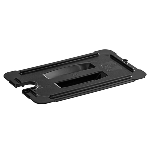 A black plastic Vigor 1/4 size food pan lid with a handle.