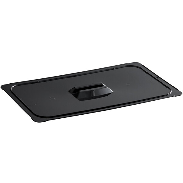 A black rectangular Vigor polycarbonate food pan lid with a handle.