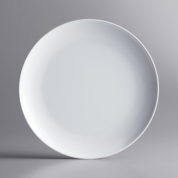 An Acopa Lunar white melamine plate with a white rim on a white background.