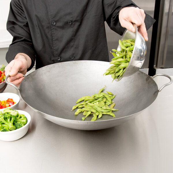 Town 20 Inch Round Carbon Steel Hand Hammered Cantonese Wok For Stir Fry Asian Cooking