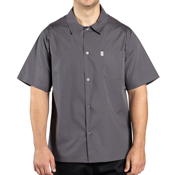a man wearing a grey shirt