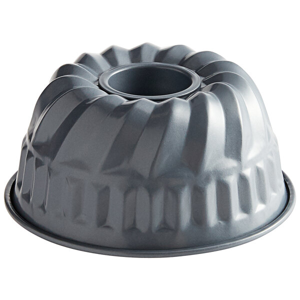 Coop & Hunt Bundt Cake Pan Set Includes a 8.5 inchSilicone Fluted Swir —  CHIMIYA