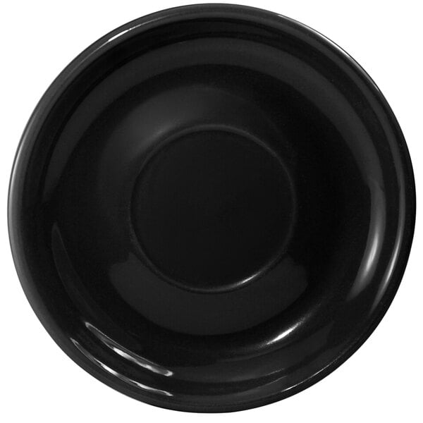 A black saucer with a white background.