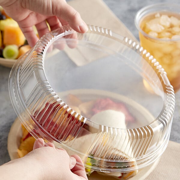 9 inch Crystal Looking Flat Tray and Dome Lid - 60 Pack (370007)