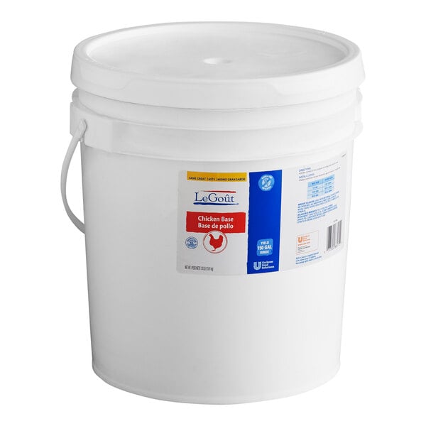 A white LeGout bucket with a lid.