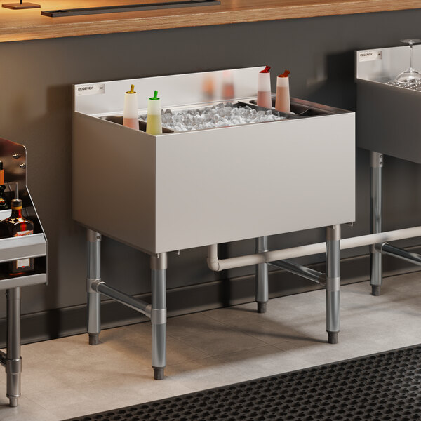 Regency IB213008-10CPT 21" x 30" Underbar Ice Bin with 10 Circuit Post-Mix Cold Plate and Bottle Holders - 65 lb.