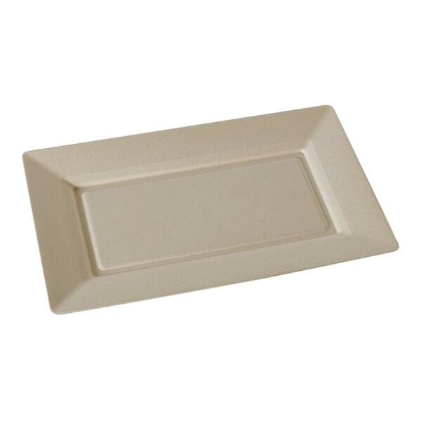 A rectangular white bagasse plate with a rectangle design.