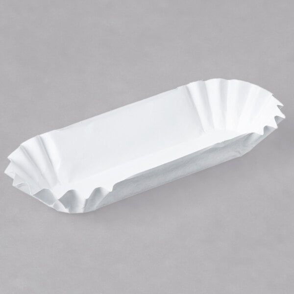 500 Pack Heavy Weight 6" White Paper Fluted Hot Dog Tray 