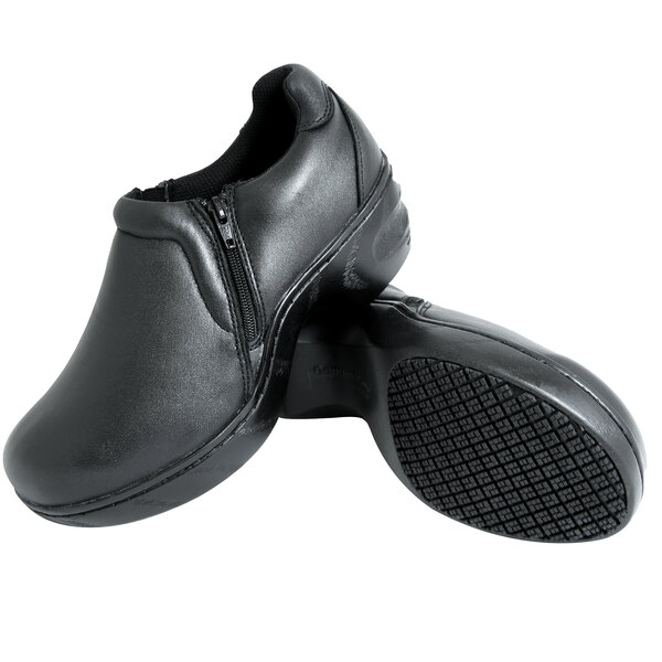 Black non slip clogs online