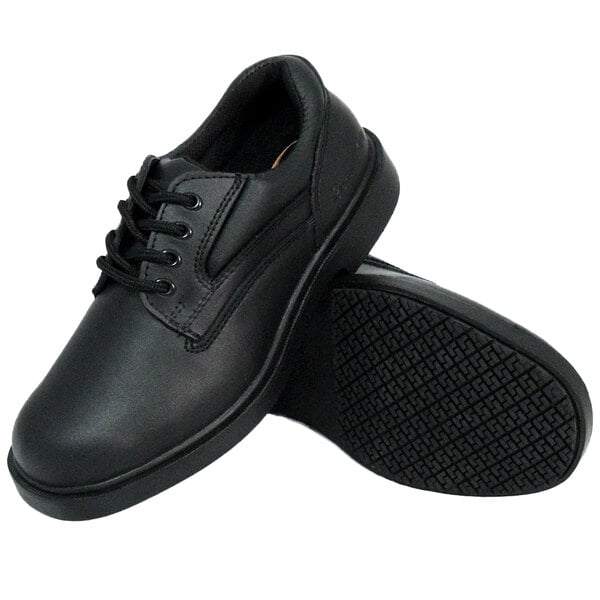 Medium Width Black Oxford Non Slip Shoe