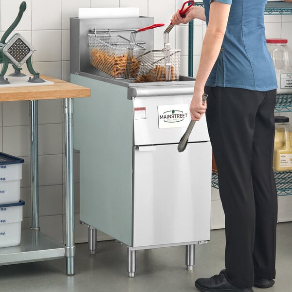 MainStreet Equipment Natural Gas 50 lb. Stainless Steel Floor Fryer - 120,000 BTU