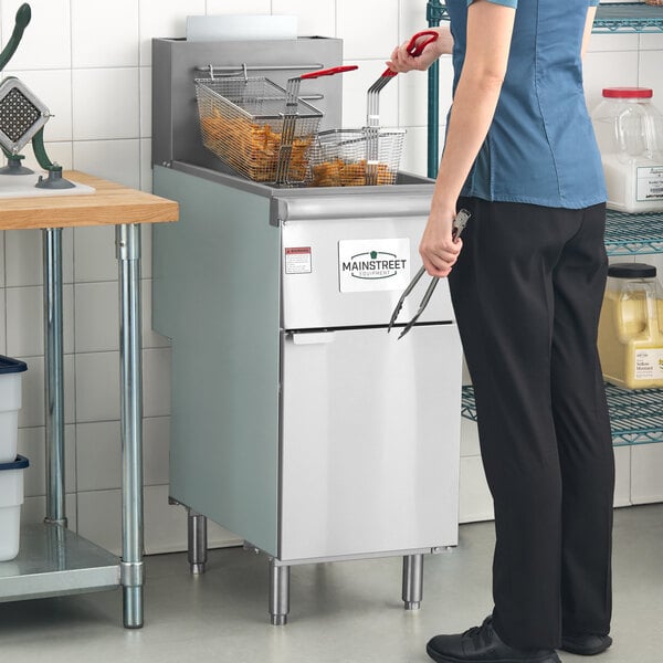 MainStreet Equipment Natural Gas 40 lb. Stainless Steel Floor Fryer - 90,000 BTU