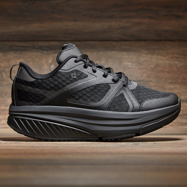 Shoes For Crews 28500 Energy II Women's Size 11 Medium Width Black Water- Resistant Soft Toe Non-Slip Athletic Shoe