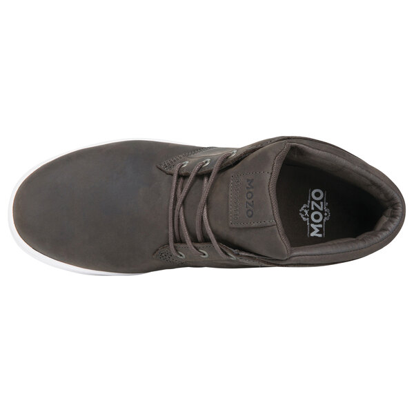 non slip chukka